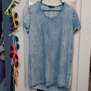 Velvet Heart Light Blue Denim V-neck Dress